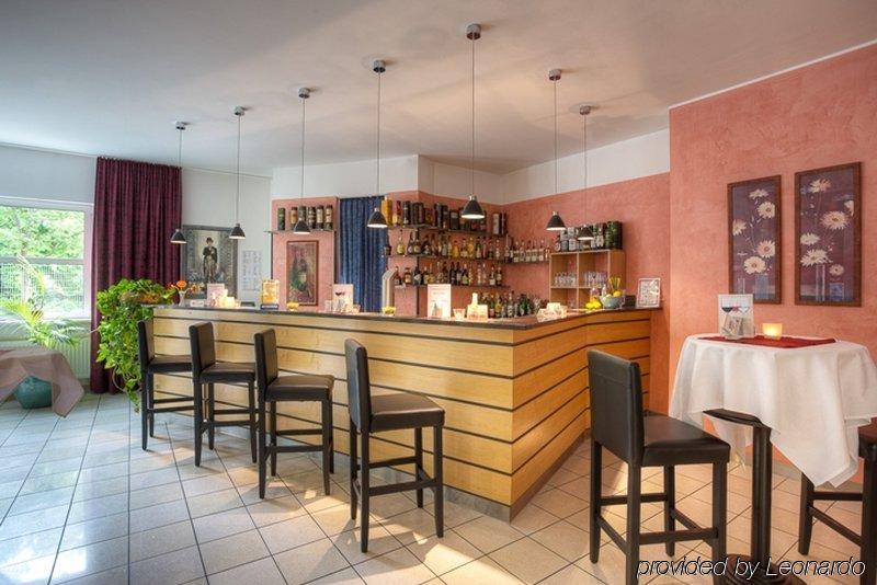 Euro Park Hotel Hennef Хенеф Екстериор снимка