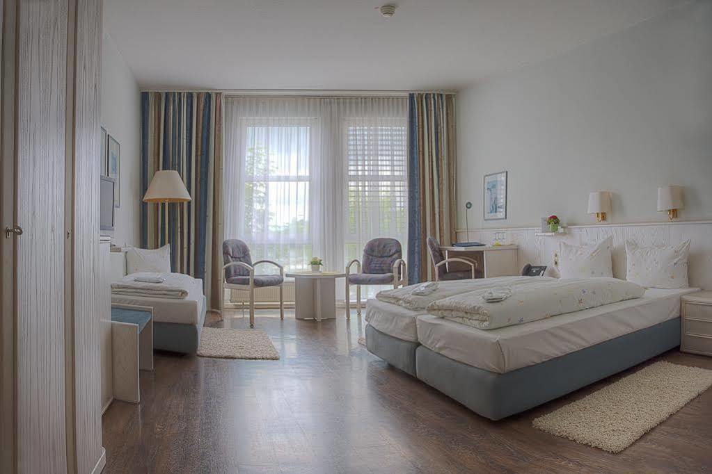 Euro Park Hotel Hennef Хенеф Екстериор снимка